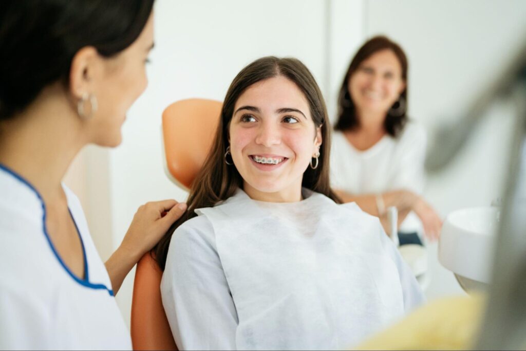 How to Keep Your Kids’ Teeth Clean During Orthodontic Treatment